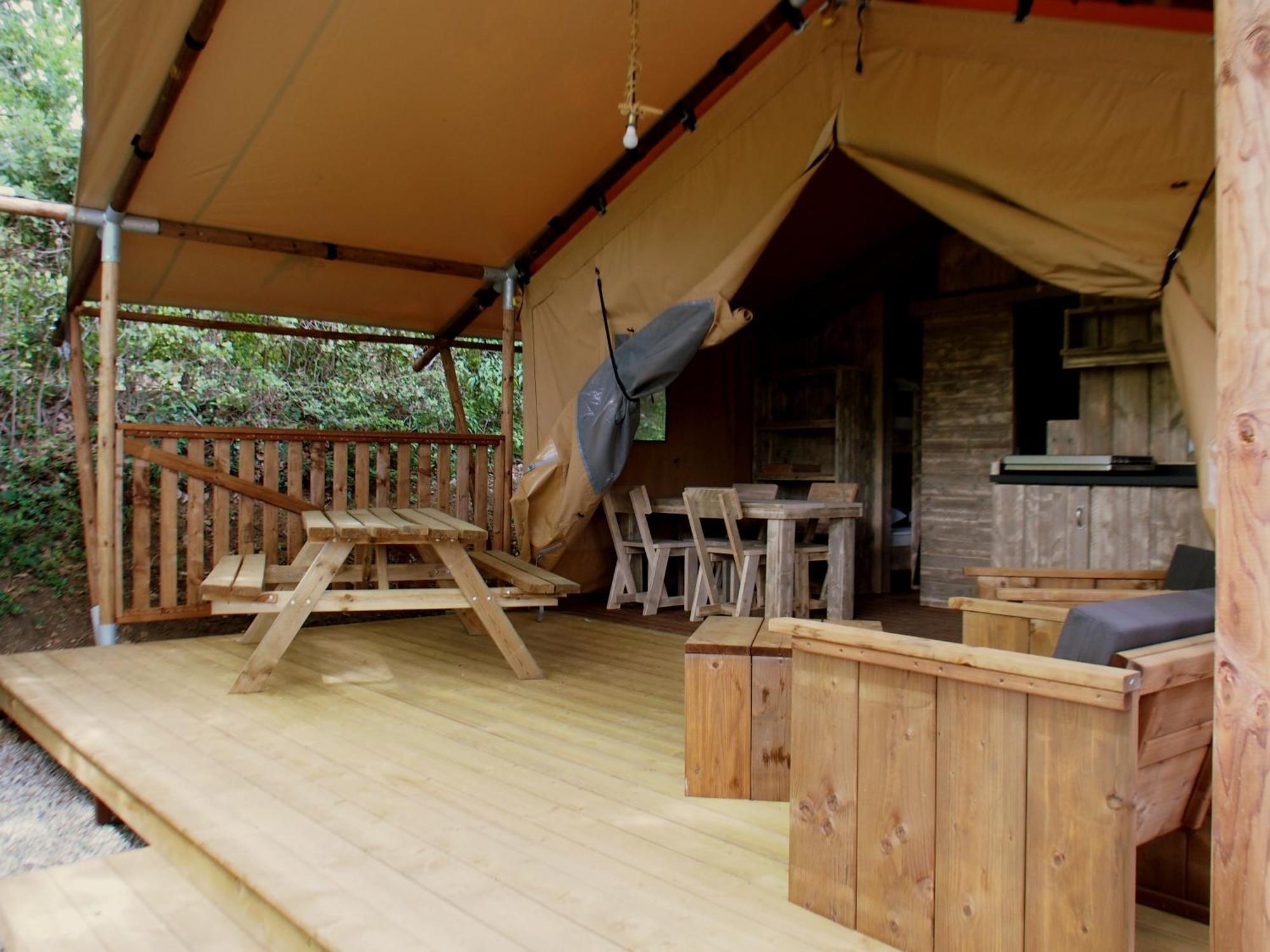 Camping Mas Du Sartre Saint Alban Auriolles Zewnętrze zdjęcie